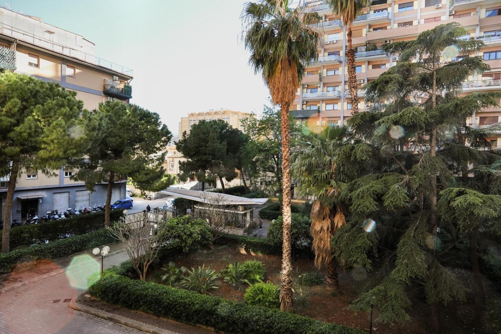 לינה וארוחת בוקר פלרמו A Casa Di Fra' מראה חיצוני תמונה